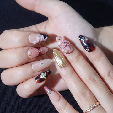 Menard medium almond 3D press on nails by Kakakoo detail photo 2