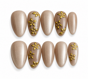 Golden Dusk short almond cat eye gold press on nails by Kakakoo product photo