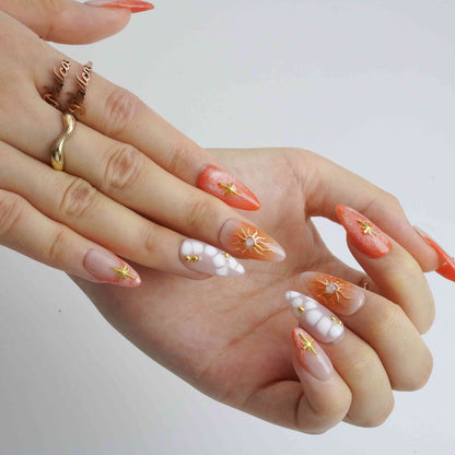 Solar Flame medium almond cat eye red press on nails by Kakakoo detail photo 4
