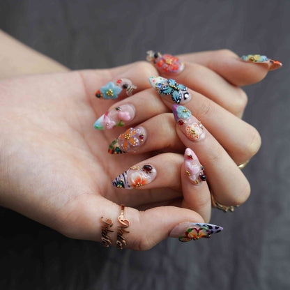 Flora Fauna medium almond floral red press on nails by Kakakoo detail photo 3