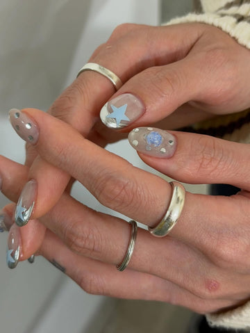 Blue Bubble Star Pearl Press-On Nails – main view