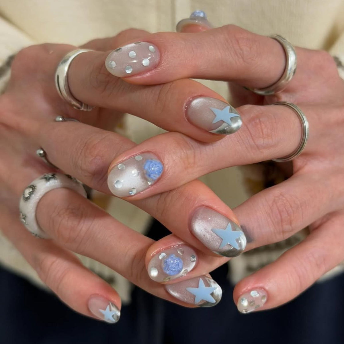 Blue Bubble Star Pearl Press-On Nails – view 4
