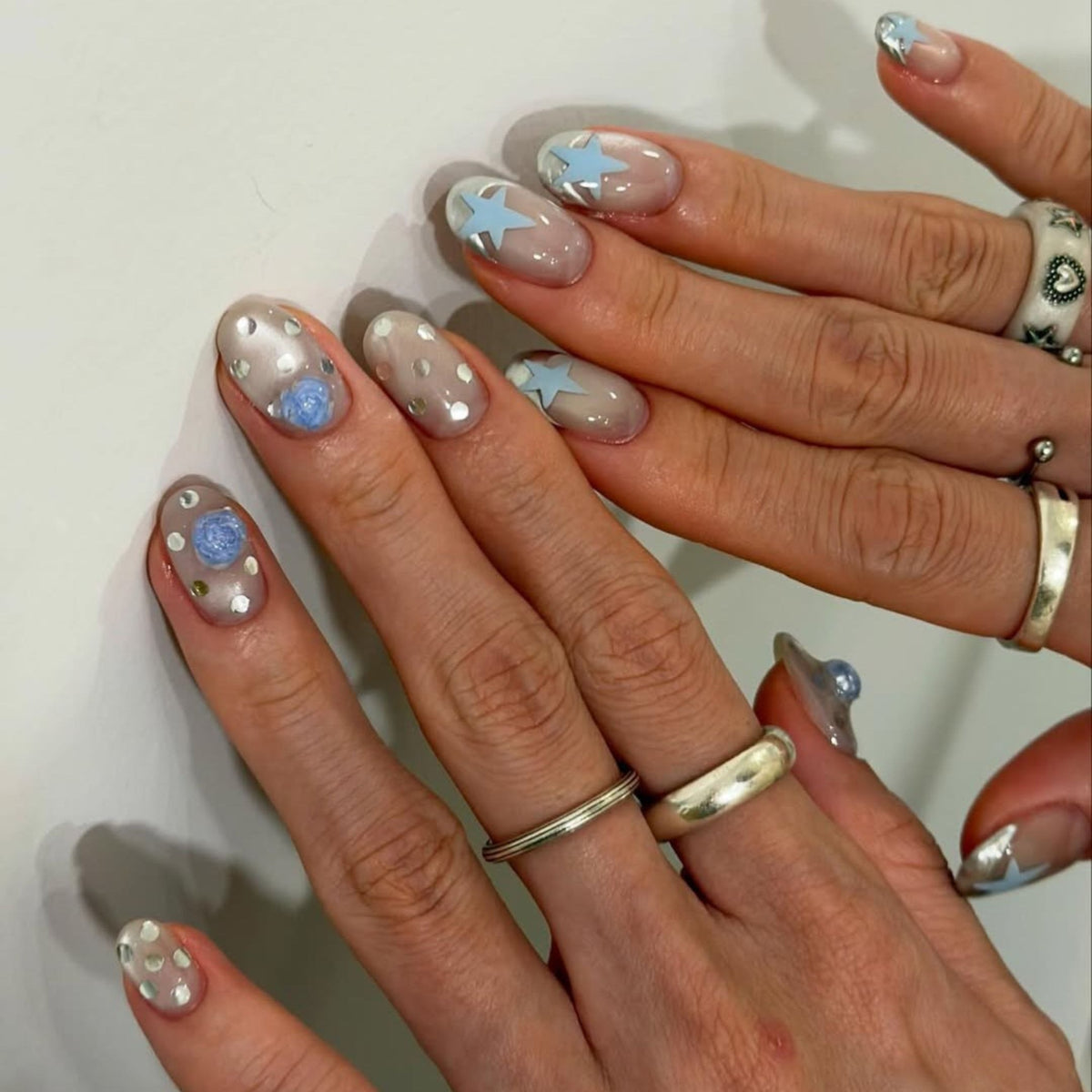 Blue Bubble Star Pearl Press-On Nails – view 5
