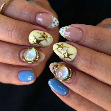 Blue Magnolia Pearl Press-On Nails – view 4