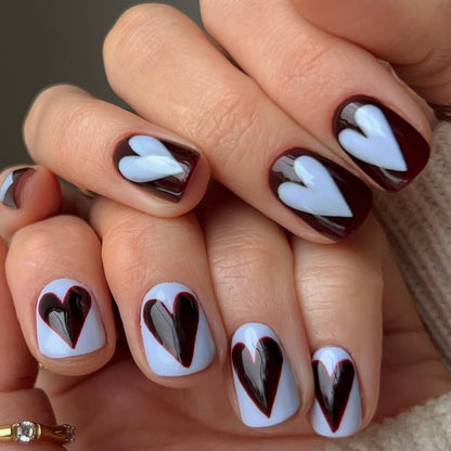 Blueberry Heart Color-Block Press-On Nails – main view