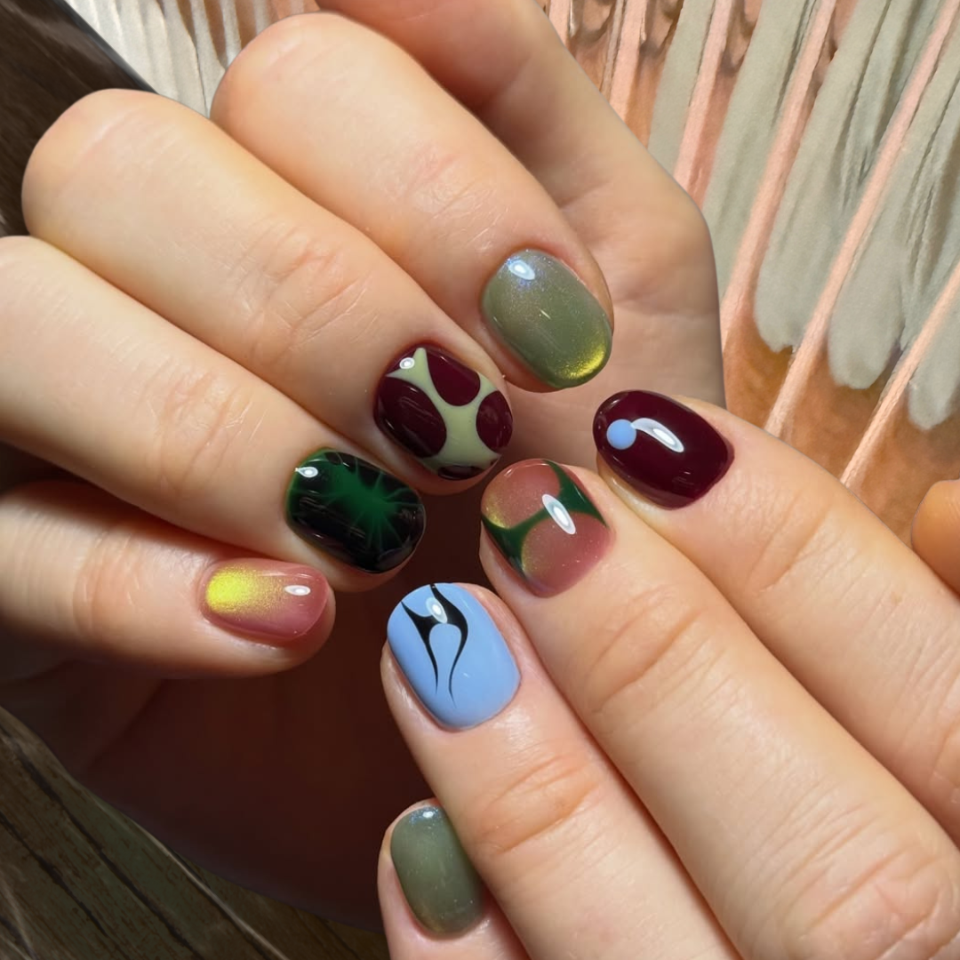 Earthbound Tortoise Abstract Press-On Nails – view 2
