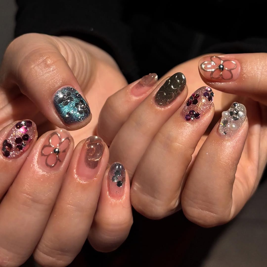 Garden Jewel Pink Floral Press-On Nails – view 3