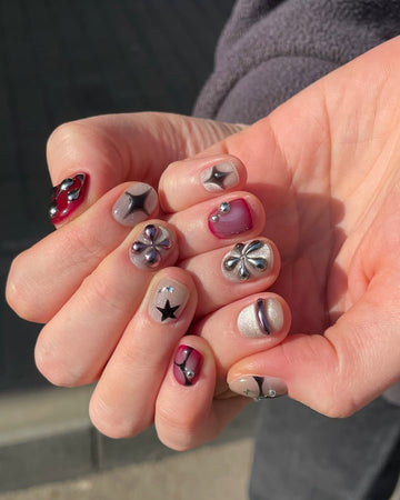Magenta Alloy Sculpted Star Press-On Nails – view 4