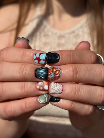 Neon Sculpture Red Blue Press-On Nails – main view