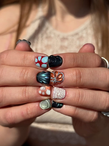 Neon Sculpture Red Blue Press-On Nails – main view