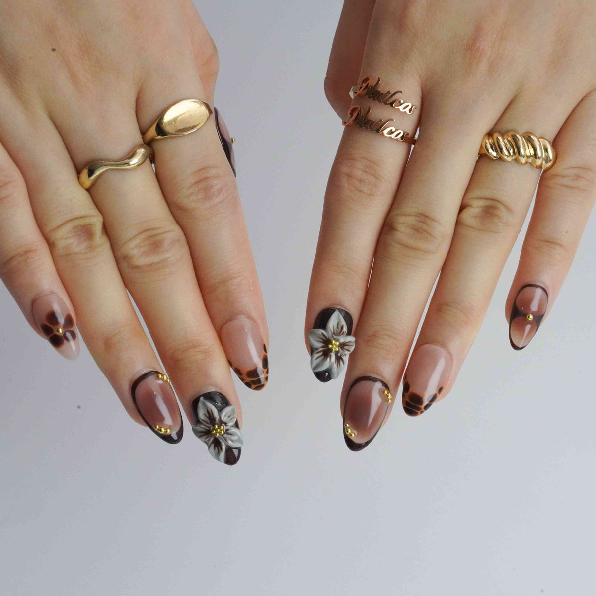 Noir Flora Brown Floral Press-On Nails – main view