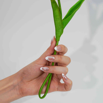 Pearl French Chrome Press-On Nails – view 8