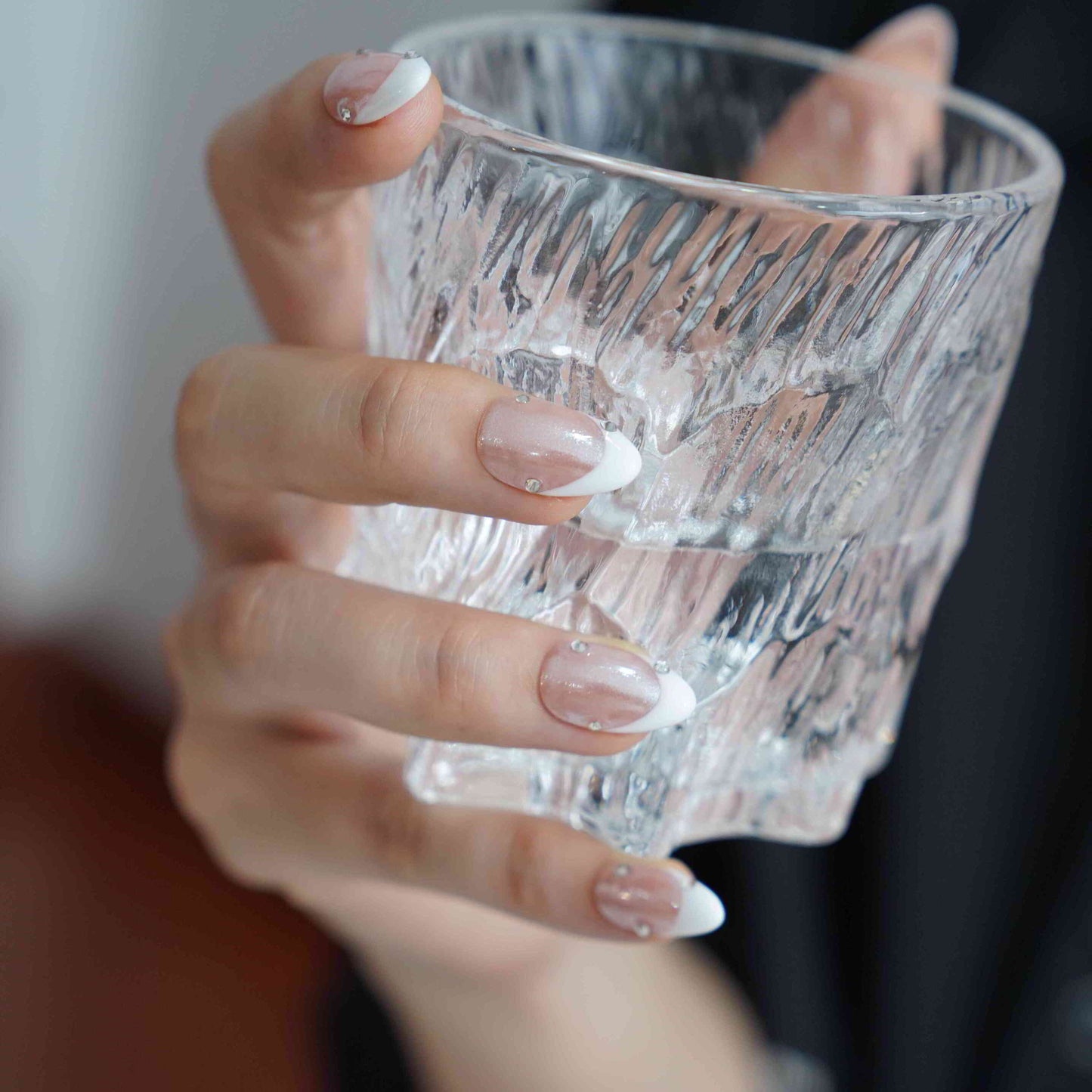 Pearl French Chrome Press-On Nails – view 12