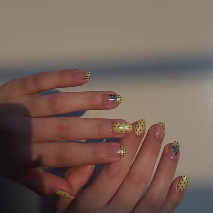 Sunny Dot Blue Floral Press-On Nails product video