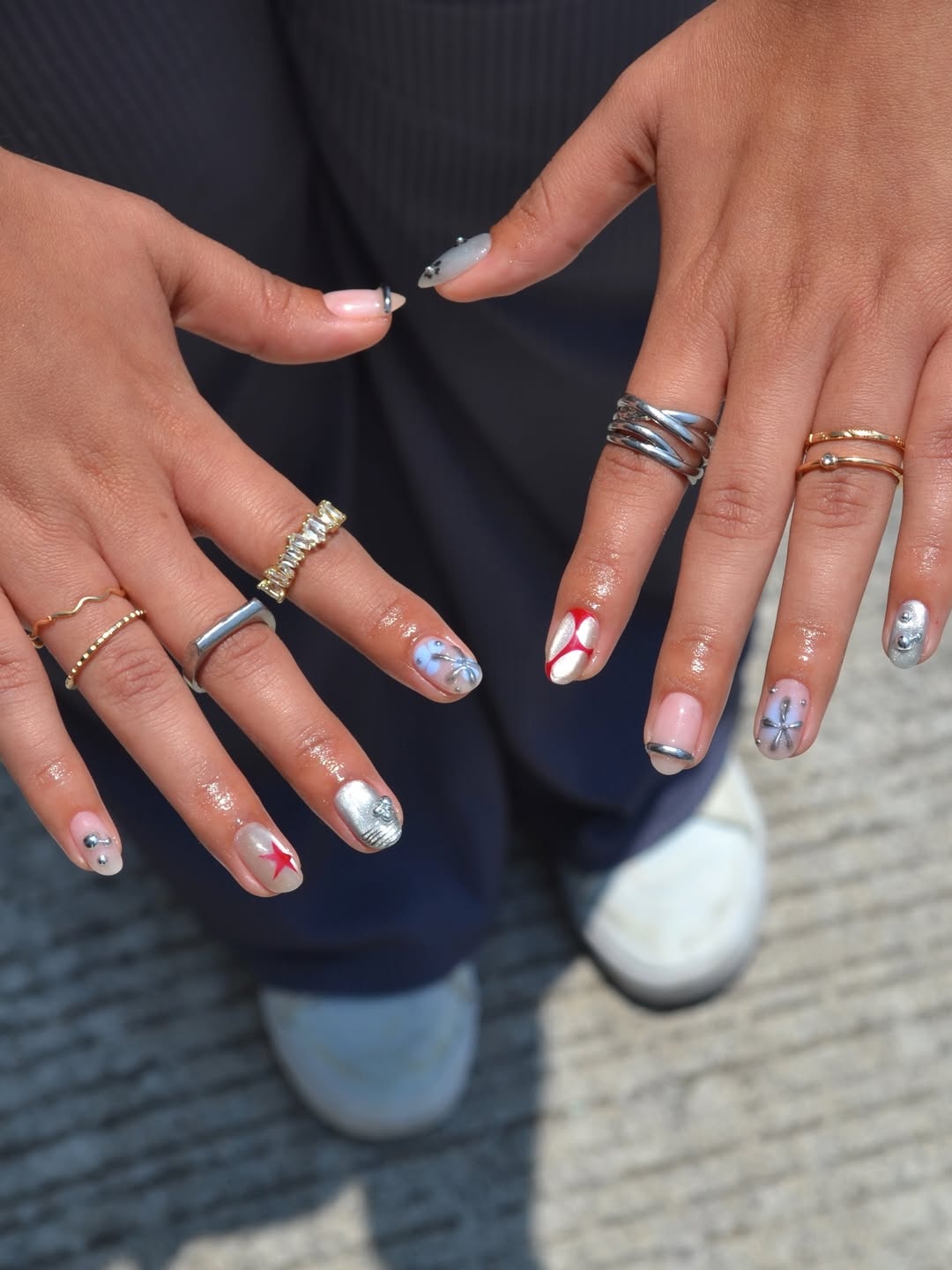 Silver Sky Mixed Graphic Press-On Nails – view 6