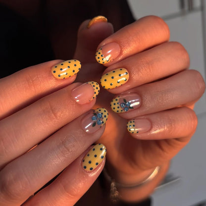 Sunny Dot Blue Floral Press-On Nails – view 2