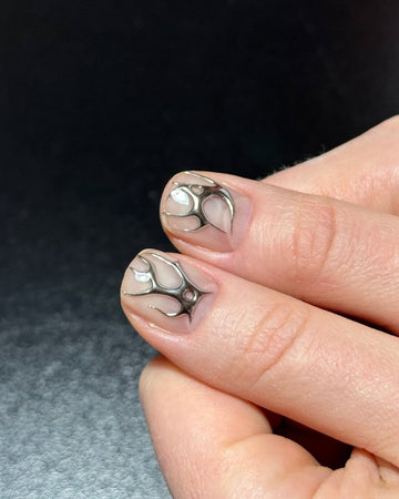 Taupe Current Metallic Line Press-On Nails – main view