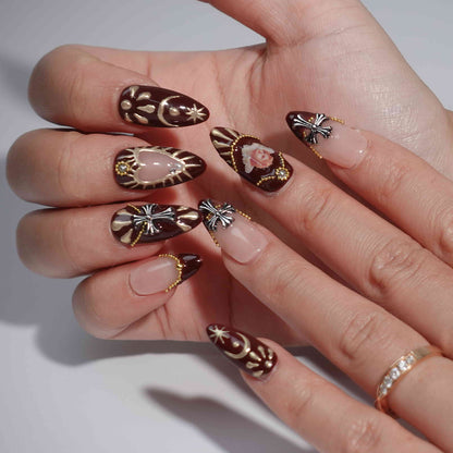 Baroque Seraph medium almond chrome press on nails by Kakakoo detail photo 2