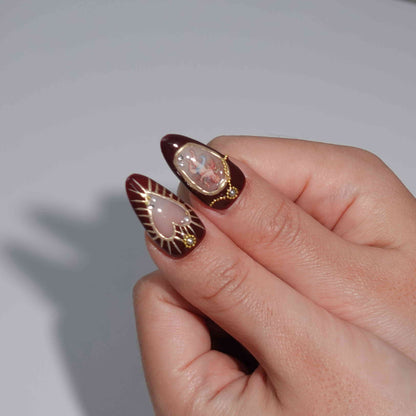 Baroque Seraph medium almond chrome press on nails by Kakakoo detail photo 4
