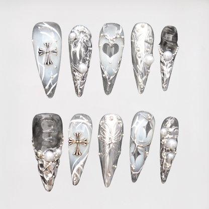 End Realm short almond chrome press on nails by Kakakoo detail photo 8